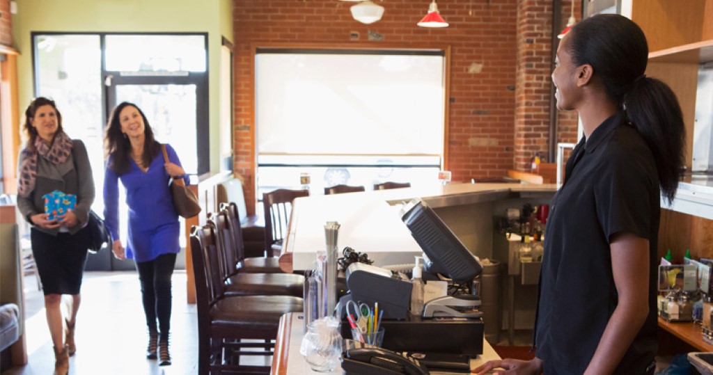 Protect-restaurant-eat-and-run-Crime-Prevention-4-view-from-the-till-L