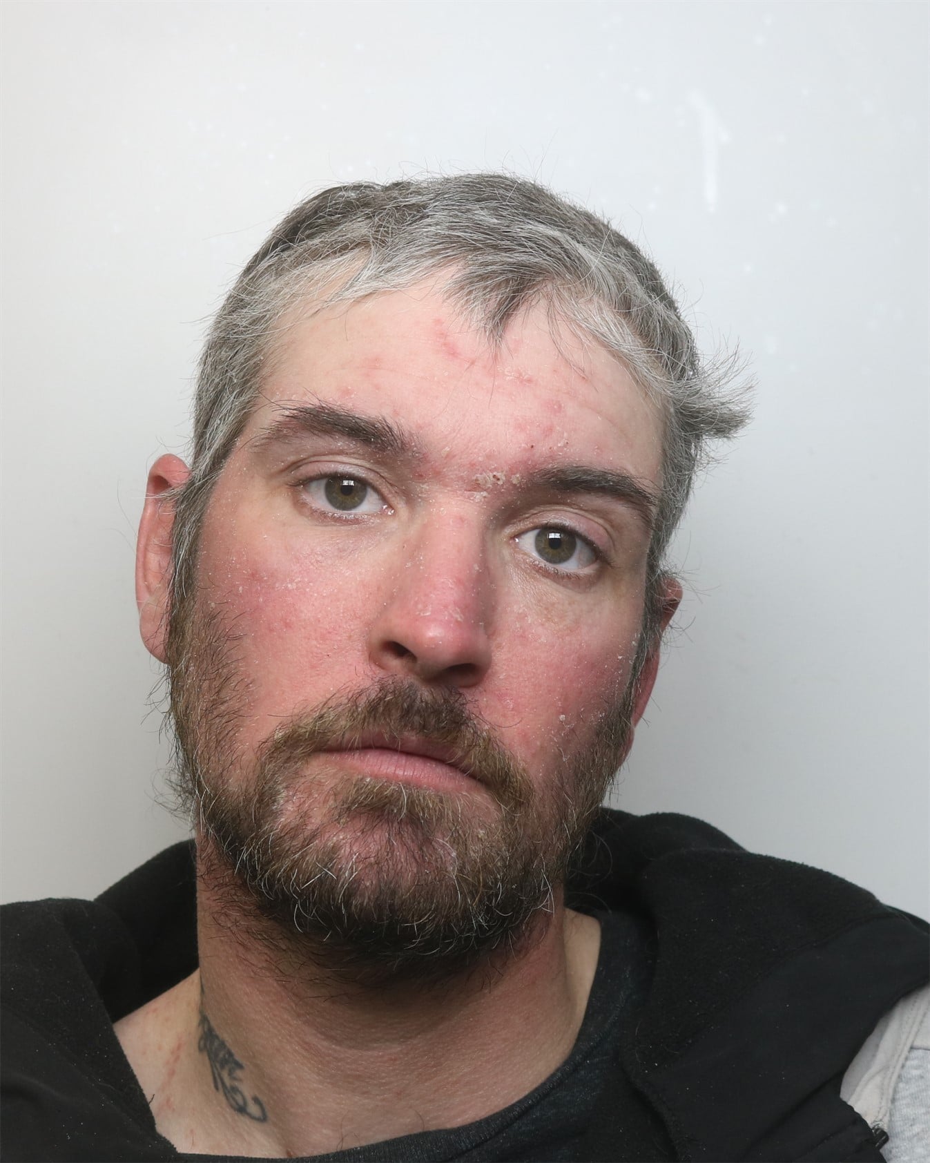 Wanted appeal: Lee Clark | Northamptonshire Police