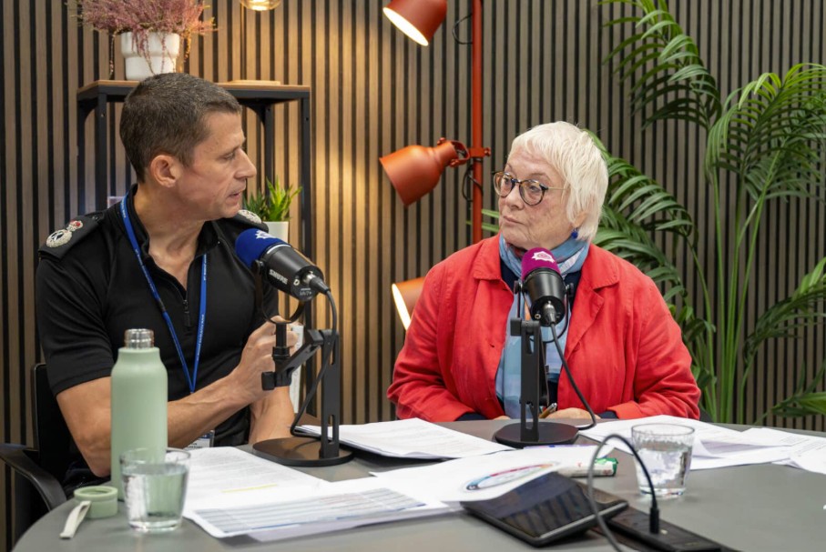 chat-with-chiefs